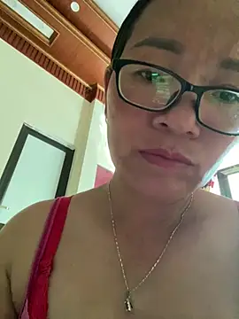  Sara pusy online show from 06/03/26, 09:23