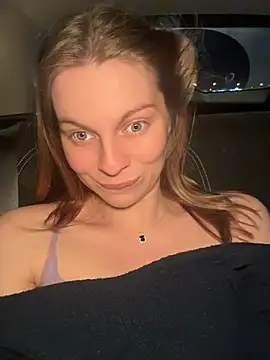 CtrlLove online show from 04/19/26, 07:16