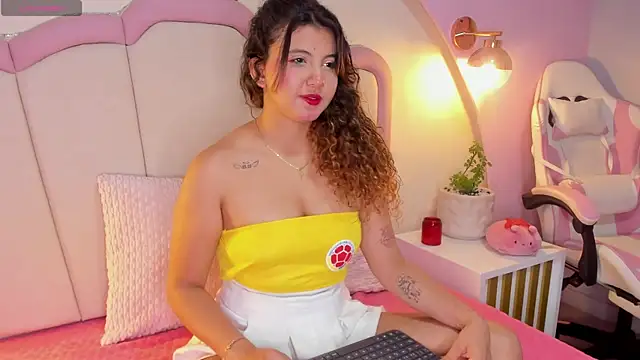 alexa cutte  online show from 07/03/26, 10:43