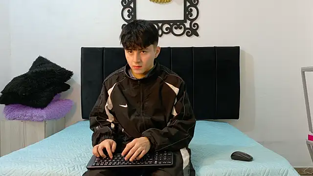 LunayDream online show from 06/20/26, 11:35