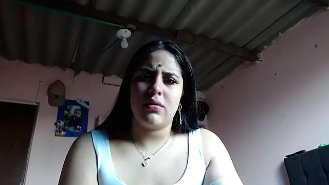 Snapshot of Aurora_0785 chatting on 06/04/26, 04:24 Aurora 0785 online show from 06/04/26, 04:24