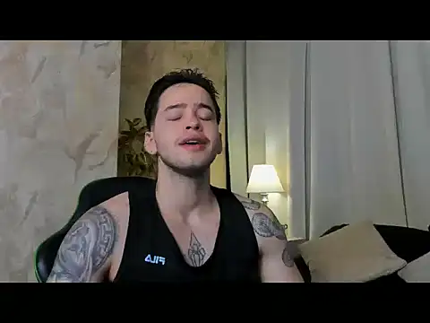 Snapshot of RONNY_COLTON chatting on 05/16/26, 10:12 RONNY COLTON online show from 05/16/26, 10:12