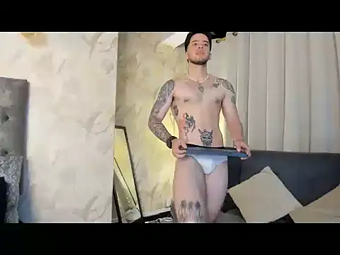 Snapshot of RONNY_COLTON chatting on 05/24/26, 08:52 RONNY COLTON online show from 05/24/26, 08:52