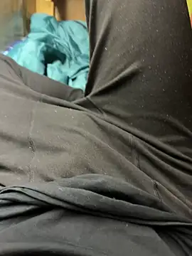 stripchats7 online show from 04/19/26, 06:13