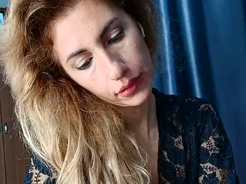 Snapshot of _horny_sexy_ chatting on 11/21/25, 06:23 horny sexy online show from 11/21/25, 06:23