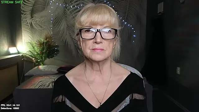 Dr Mireille online show from 06/18/26, 12:09