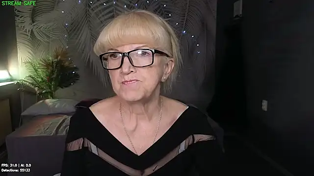 Dr Mireille online show from 06/19/26, 07:34