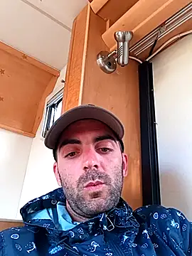 alieno napoletano online show from 04/27/26, 05:11
