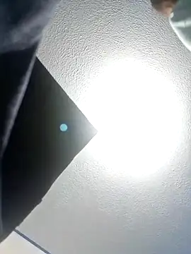 vanezasss online show from 06/10/26, 10:41