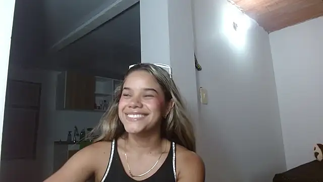 little babyboo  online show from 06/18/26, 02:56
