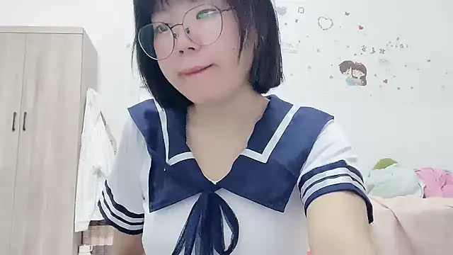 Belle-LL online show from 05/19/26, 03:13