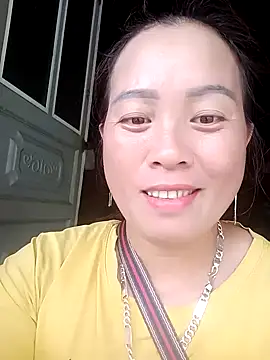 phuongtrinh1 online show from 05/25/26, 12:27