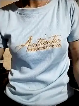 kiss1122 online show from 04/21/26, 11:49