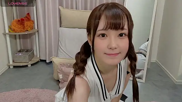 Snapshot of mi-na-2 chatting on 06/03/26, 10:07 mi-na-2 online show from 06/03/26, 10:07