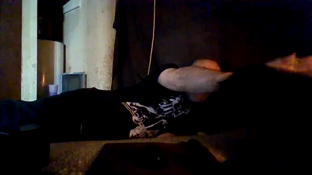 Nightshade1195 online show from 05/20/26, 08:37