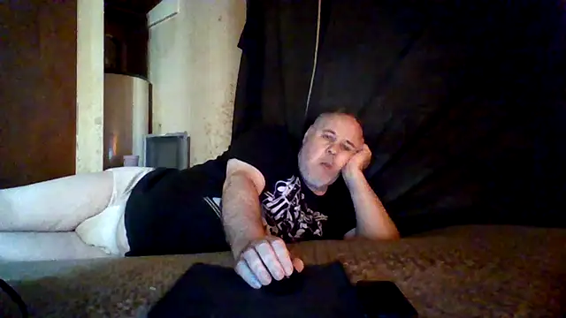 Nightshade1195 online show from 05/25/26, 05:08