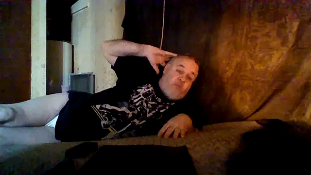 Nightshade1195 online show from 05/28/26, 06:05