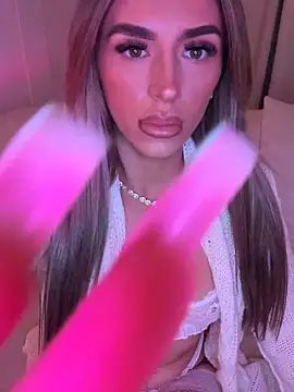 Hisnaughtylilthing online show from 04/29/26, 06:47