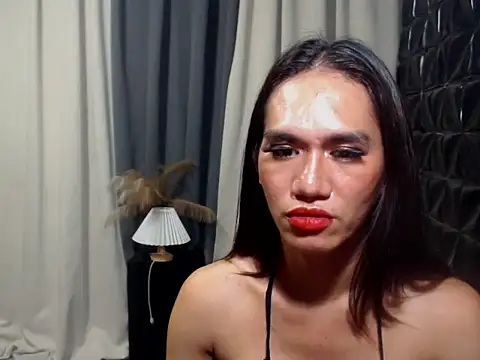 Queen Haliyah online show from 05/15/26, 11:01