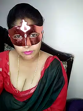 Snapshot of Sweety_sonu chatting on 05/07/26, 04:12 Sweety sonu online show from 05/07/26, 04:12