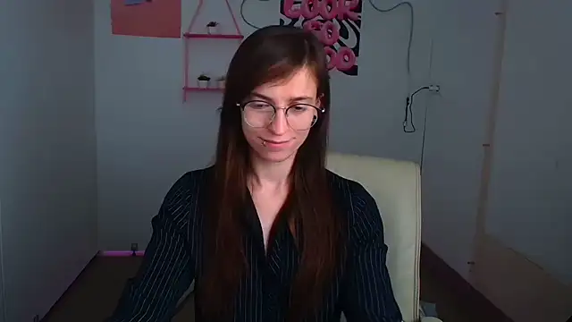 Luna Tantra online show from 06/26/26, 03:16