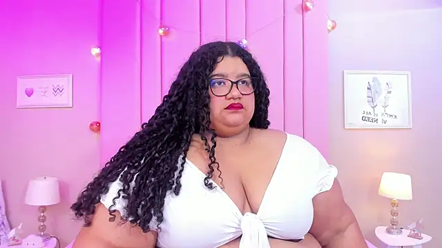 Miley collinss online show from 04/26/26, 02:15