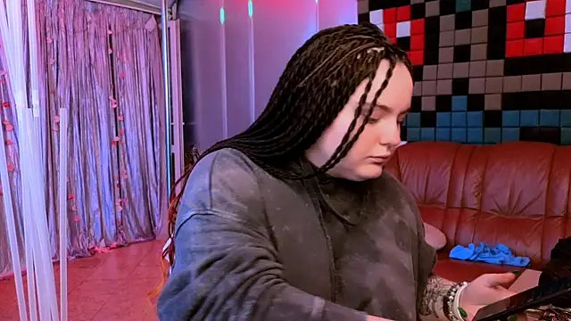 CatherineClaire online show from 06/10/26, 04:50