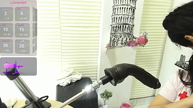 violett collinss online show from 06/05/26, 01:56