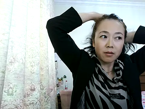 ChargedCareer online show from 04/24/26, 09:12