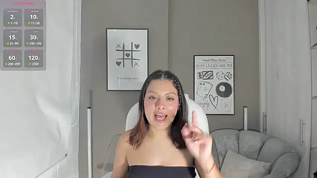 GeorginaMontclair online show from 04/30/26, 08:04