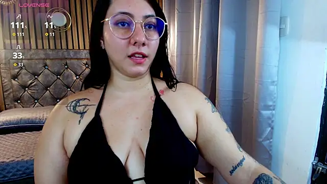 Snapshot of Agata_Monroe chatting on 05/15/26, 07:32 Agata Monroe online show from 05/15/26, 07:32