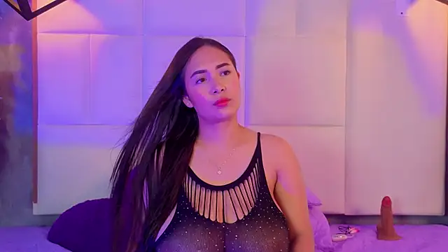 Violetta rose  online show from 06/26/26, 11:53