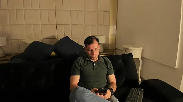 DanteLou online show from 04/22/26, 04:19