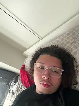 luv chino online show from 05/26/26, 03:30