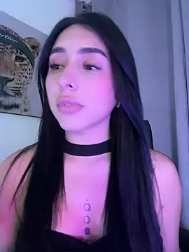 IsabellaNoir  online show from 05/16/26, 11:46