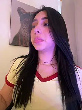 IsabellaNoir  online show from 06/27/26, 06:02