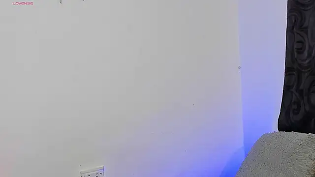 Snapshot of _IanLark chatting on 05/16/26, 12:07 IanLark online show from 05/16/26, 12:07