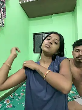 hot-couple-0 online show from 05/31/26, 01:29