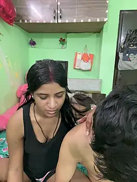hot-couple-0 online show from 07/17/26, 07:19