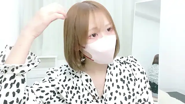 remuchan   online show from 04/30/26, 11:05