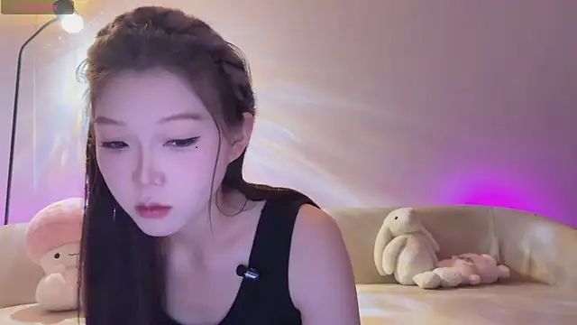 Snapshot of ruru_0306 chatting on 05/10/26, 02:00 ruru 0306 online show from 05/10/26, 02:00