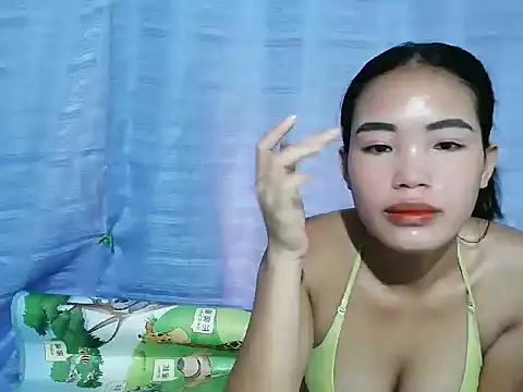Snapshot of Two_sexy_asian4u chatting on 04/27/26, 08:01 Two sexy asian4u online show from 04/27/26, 08:01