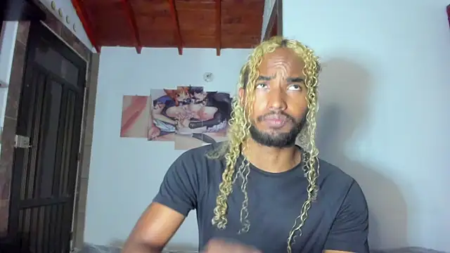 Snapshot of salvatore_amator chatting on 06/02/26, 05:42 salvatore amator online show from 06/02/26, 05:42