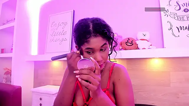 AlissonJamess online show from 05/20/26, 02:01