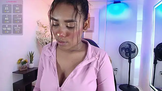 Snapshot of Afrodita_loren chatting on 07/15/26, 03:23 Afrodita loren online show from 07/15/26, 03:23
