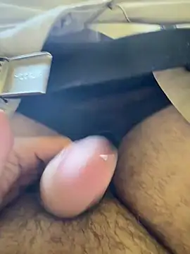 frarorrr online show from 04/26/26, 01:42