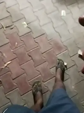 hot boy 27  online show from 04/22/26, 03:46