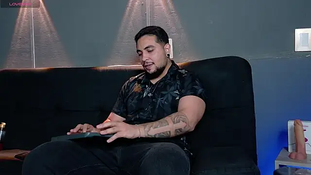 Marcus Aress online show from 07/18/26, 12:09