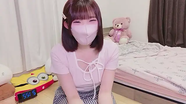 hiyo0001 online show from 05/09/26, 12:21