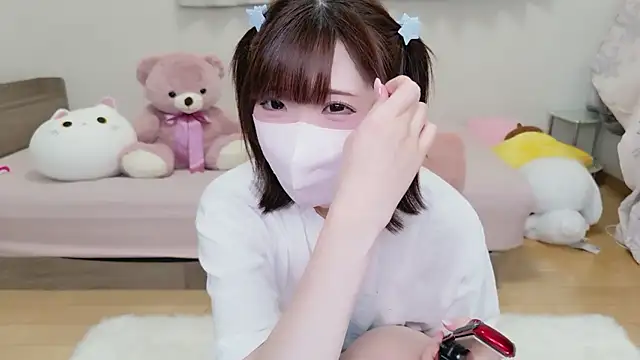 hiyo0001 online show from 06/20/26, 03:04